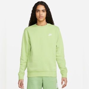 NIKE MENS CREWNECK LIGHT GREEN